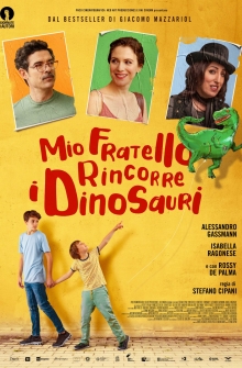 Mio fratello rincorre i dinosauri (2019)